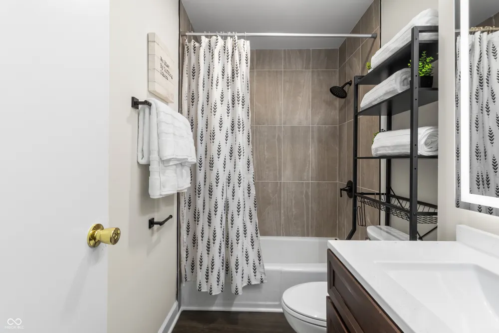 4761 Wellington Avenue Lawrence, IN 46226