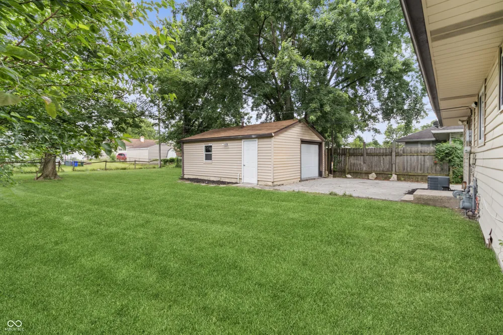 4761 Wellington Avenue Lawrence, IN 46226