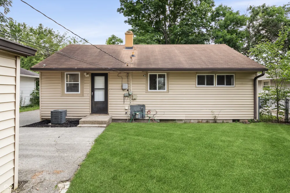 4761 Wellington Avenue Lawrence, IN 46226