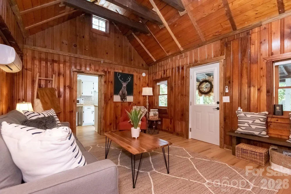 284 Grady Winkler Road Boone, NC 28607