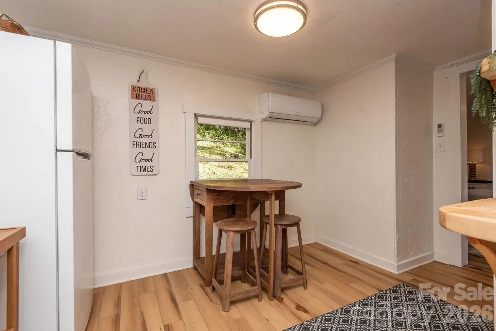 284 Grady Winkler Road Boone, NC 28607