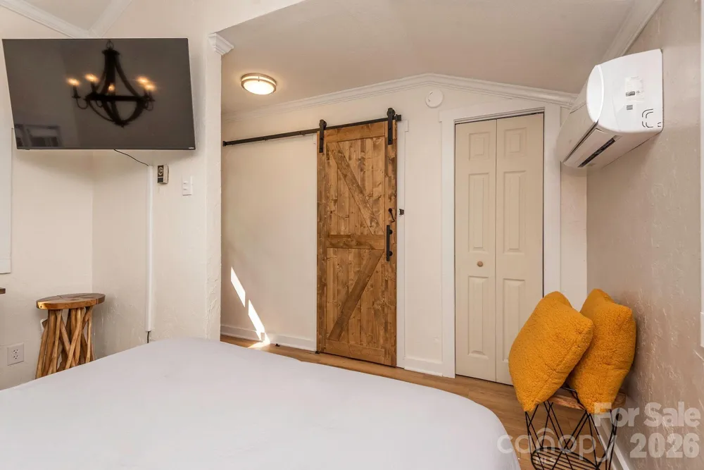 284 Grady Winkler Road Boone, NC 28607