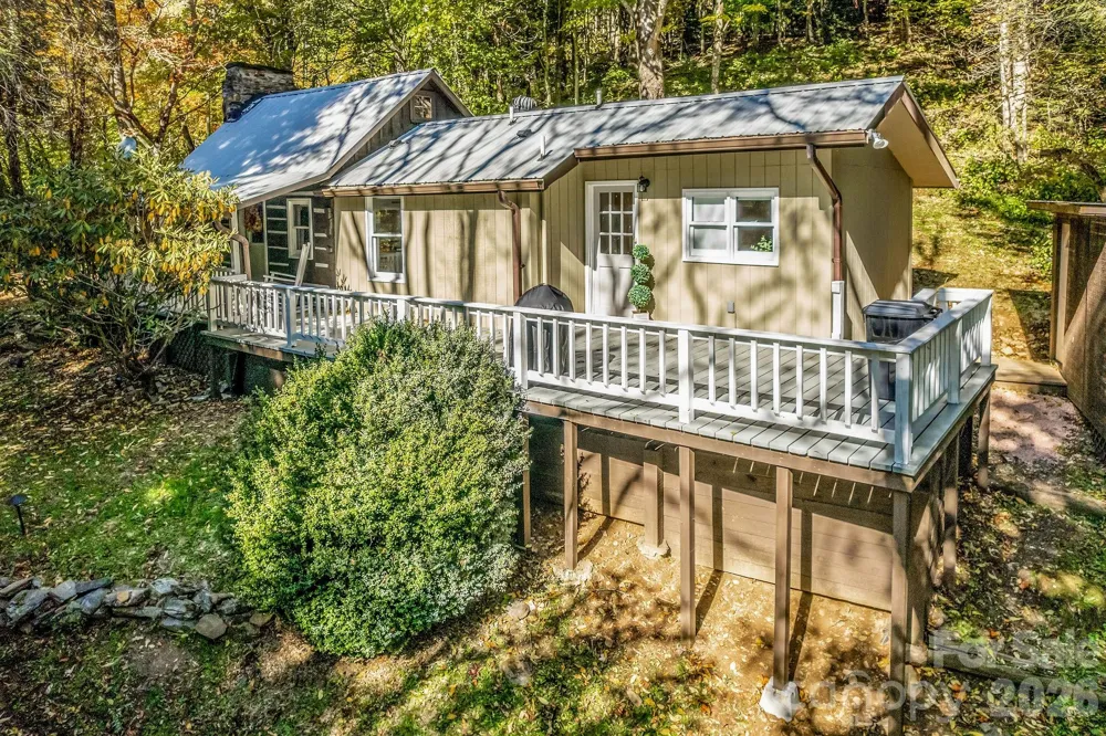 284 Grady Winkler Road Boone, NC 28607