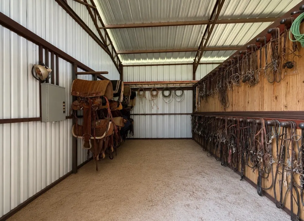 695 County Road 416 Road Comanche, TX 76442
