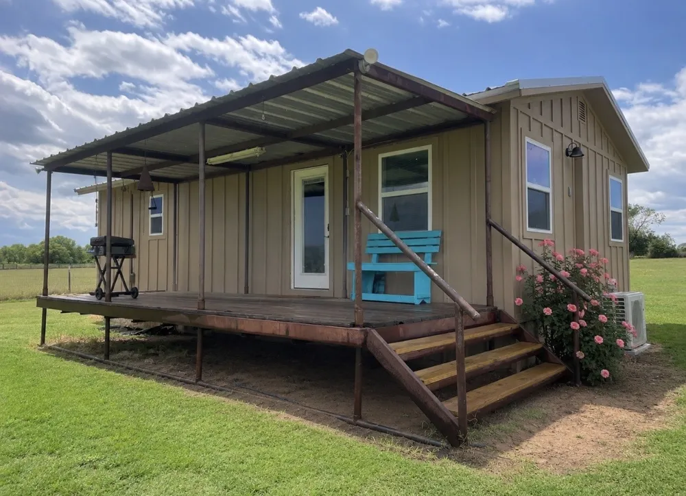 695 County Road 416 Road Comanche, TX 76442