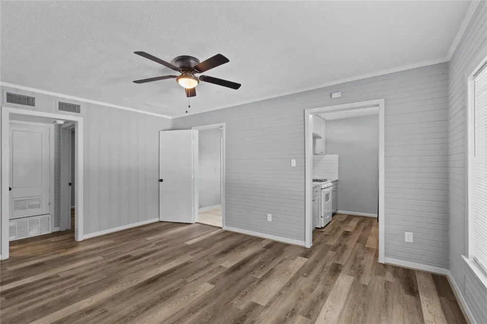 2324 Cedar Drive #3 La Marque, TX 77568