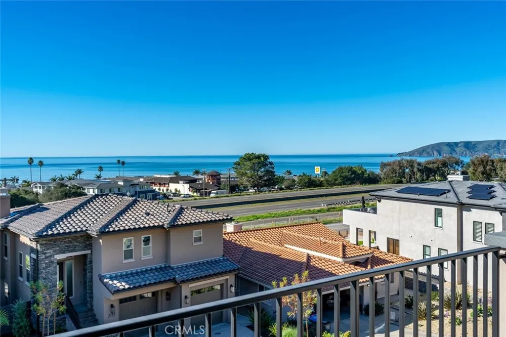 2732 Barcelona Street Pismo Beach, CA 93449