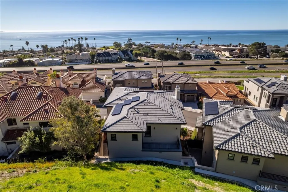 2732 Barcelona Street Pismo Beach, CA 93449