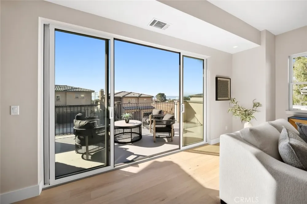 2732 Barcelona Street Pismo Beach, CA 93449