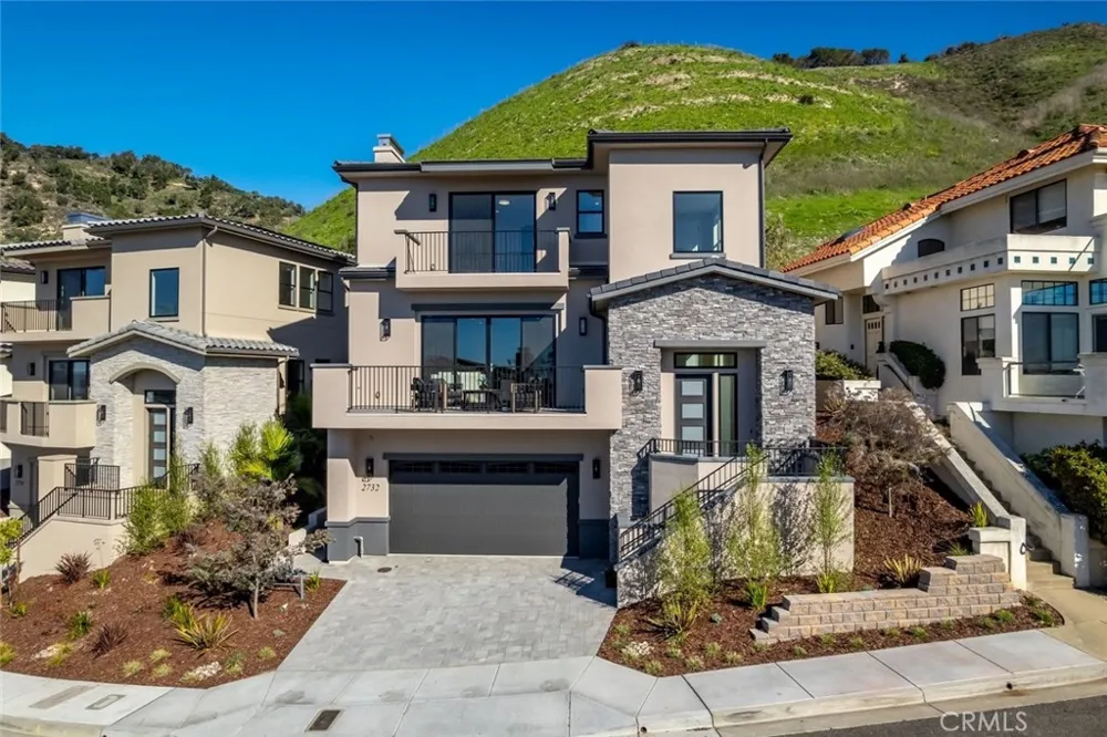 2732 Barcelona Street Pismo Beach, CA 93449