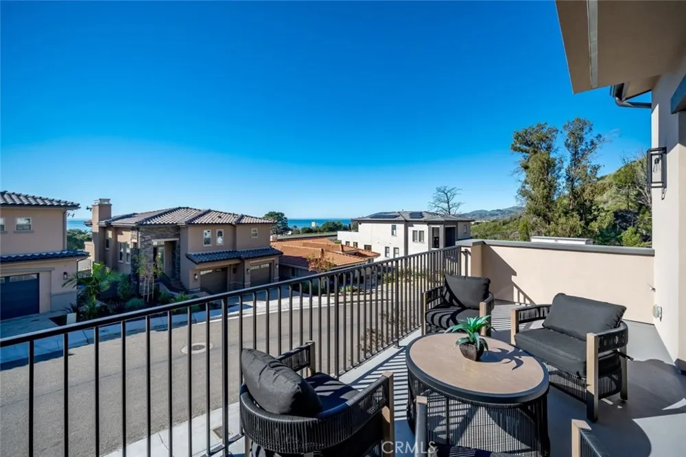 2732 Barcelona Street Pismo Beach, CA 93449