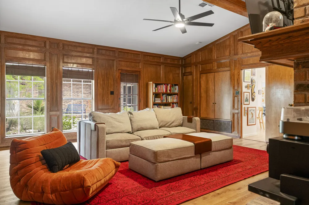 400 Hackberry Street Lockhart, TX 78644