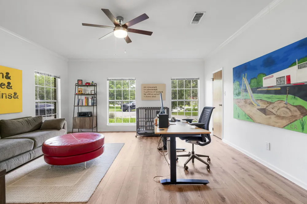 400 Hackberry Street Lockhart, TX 78644