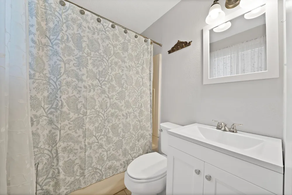 7824 Whitney Drive White Settlement, TX 76108