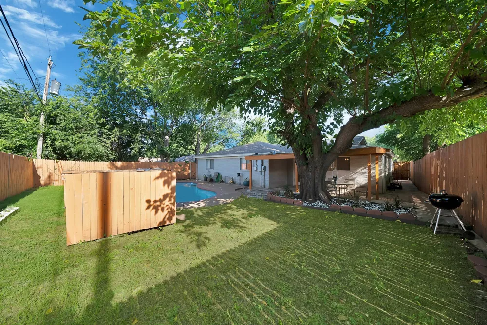 7824 Whitney Drive White Settlement, TX 76108