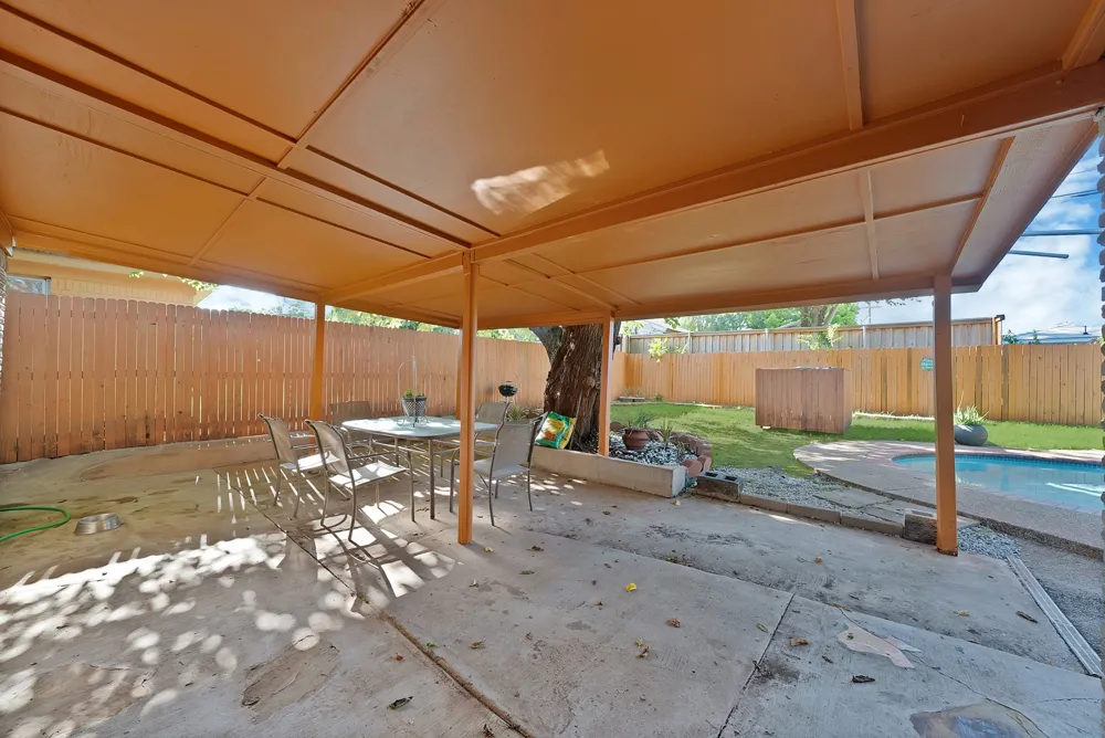 7824 Whitney Drive White Settlement, TX 76108