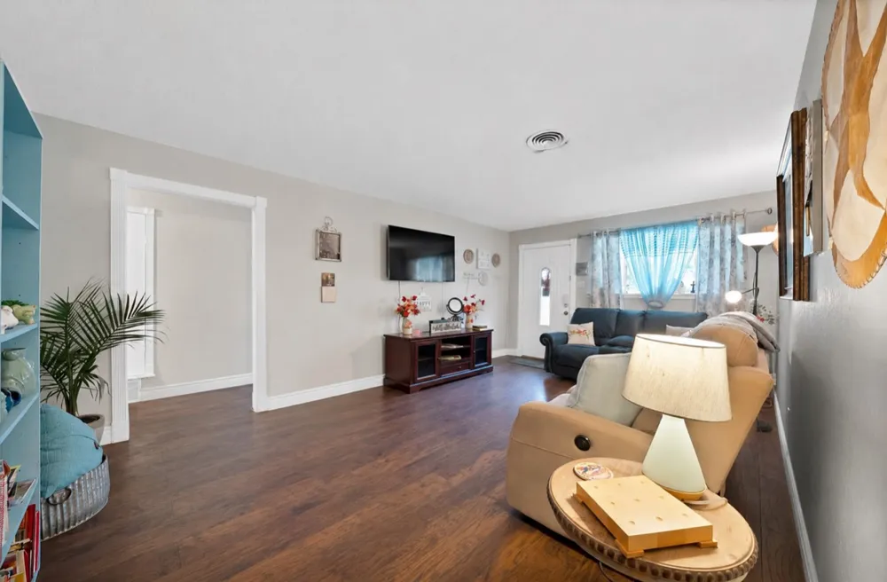 7824 Whitney Drive White Settlement, TX 76108