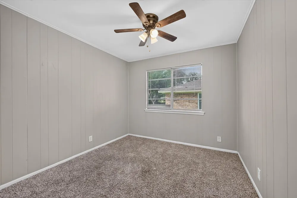 208 D STREET Whitesboro, TX 76273