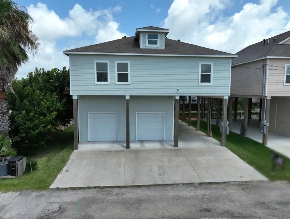 18 Edgewater Bayou Vista, TX 77563