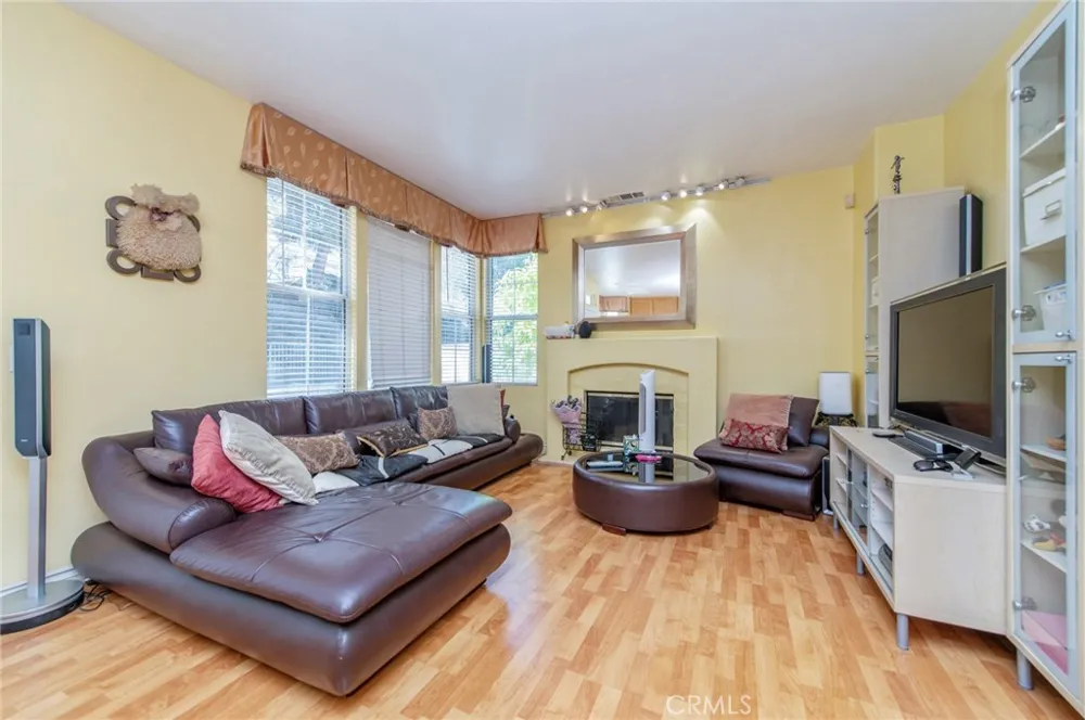 18820 Leesbury Rowland Heights, CA 91748