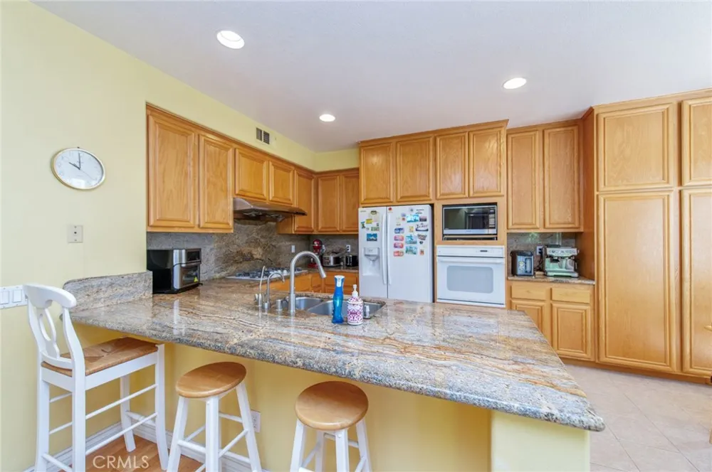 18820 Leesbury Rowland Heights, CA 91748