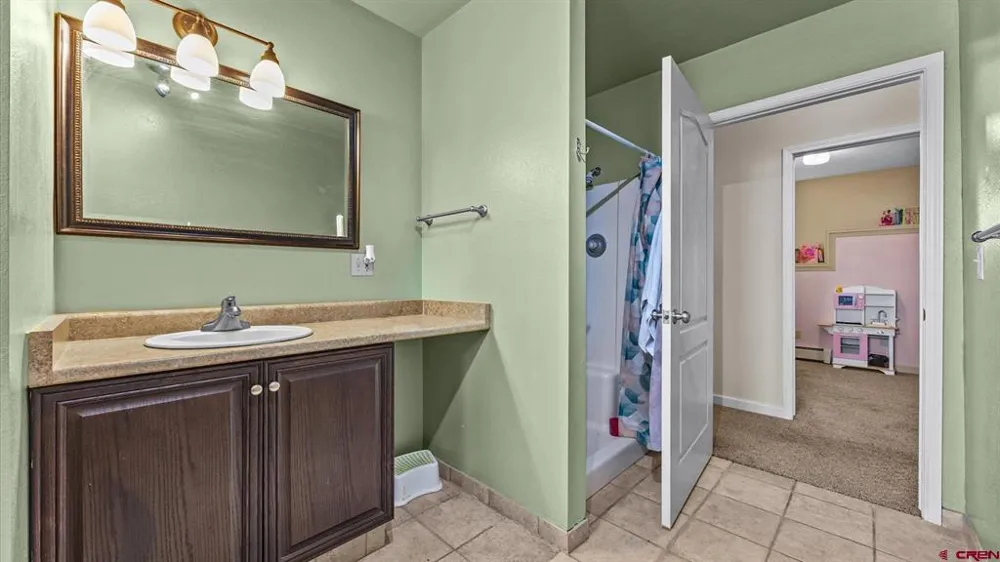 8555 Coffey Road Austin, CO 81410