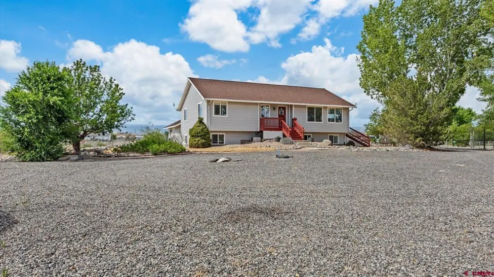 8555 Coffey Road Austin, CO 81410
