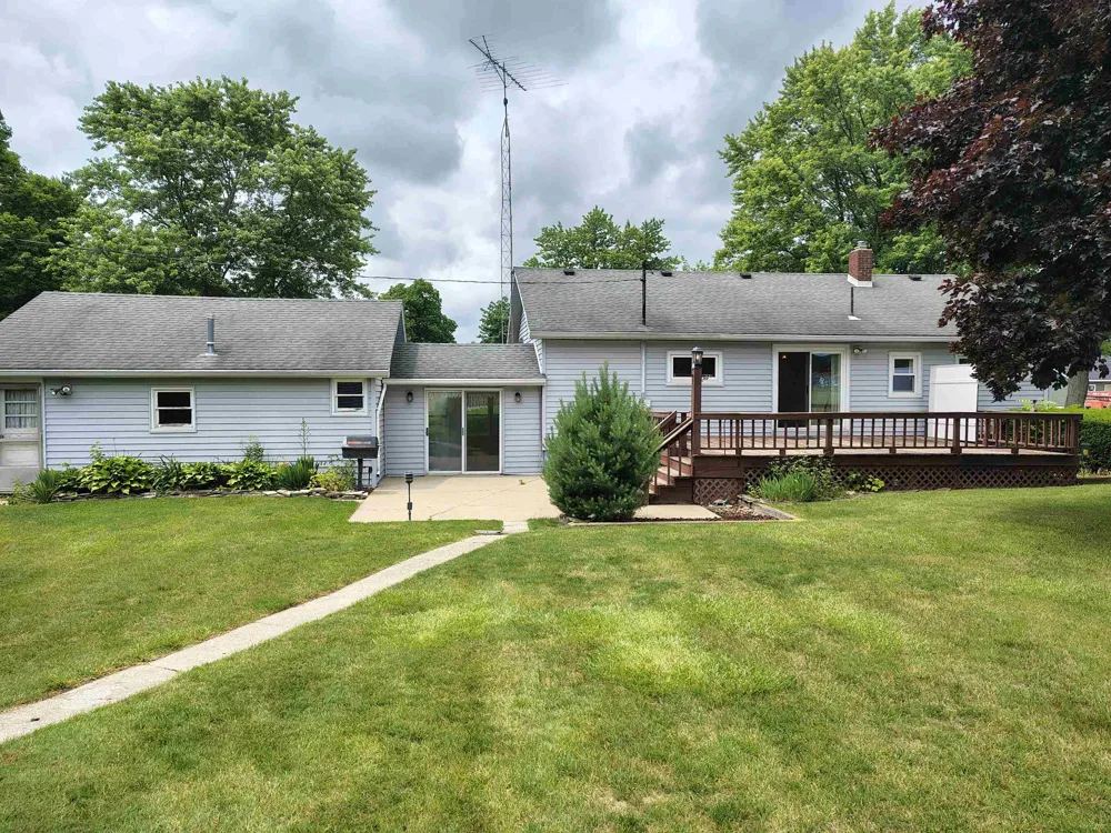 905 Dexter Drive Venice Township, MI 48449