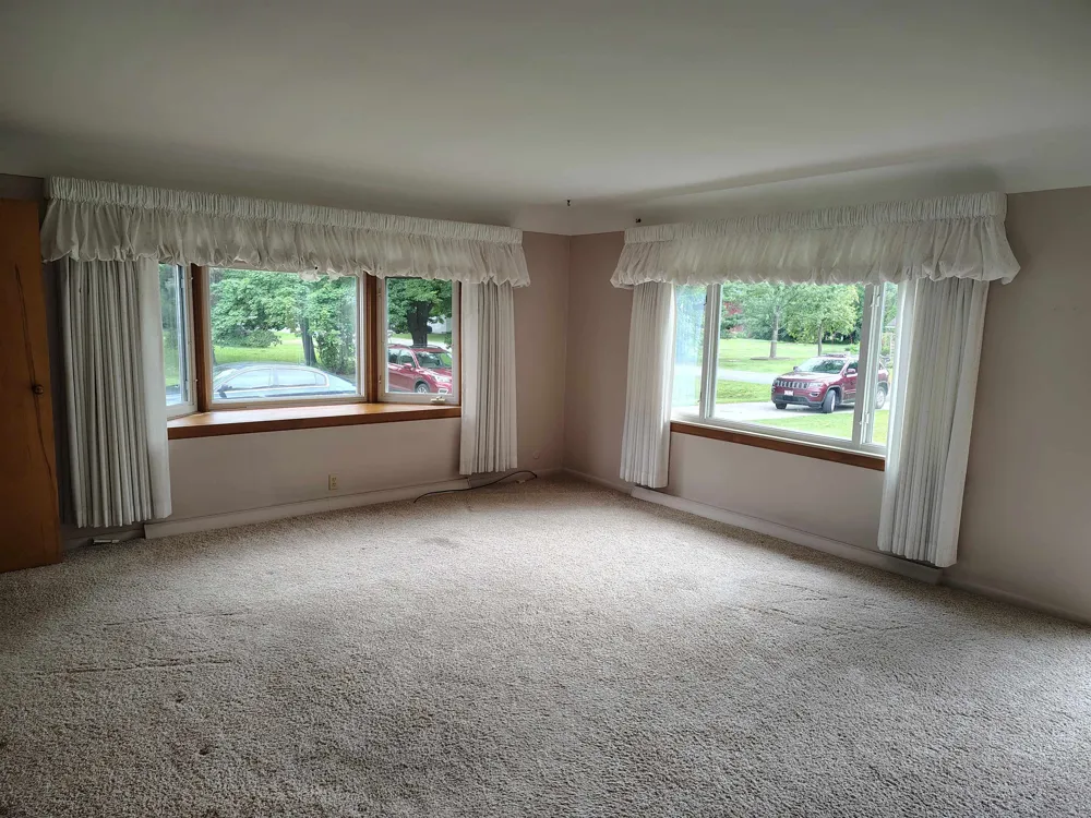 905 Dexter Drive Venice Township, MI 48449