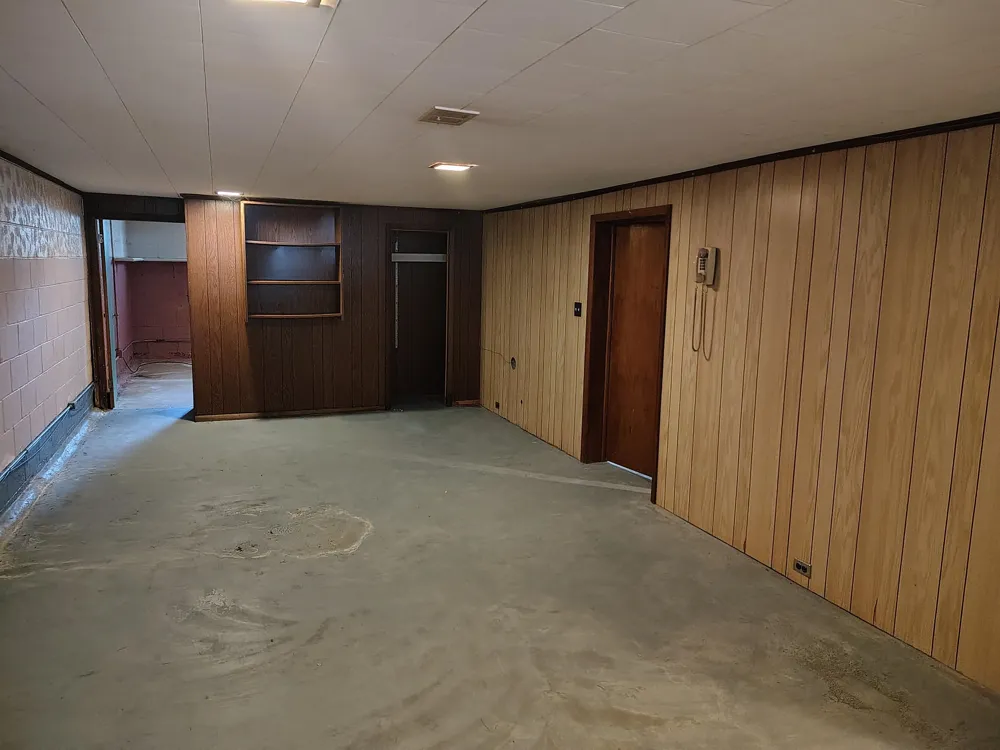 905 Dexter Drive Venice Township, MI 48449