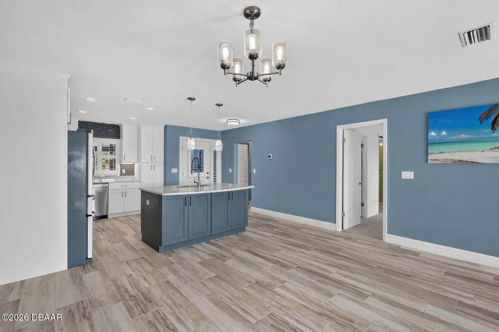 1136 Harbour Point Drive Port Orange, FL 32127