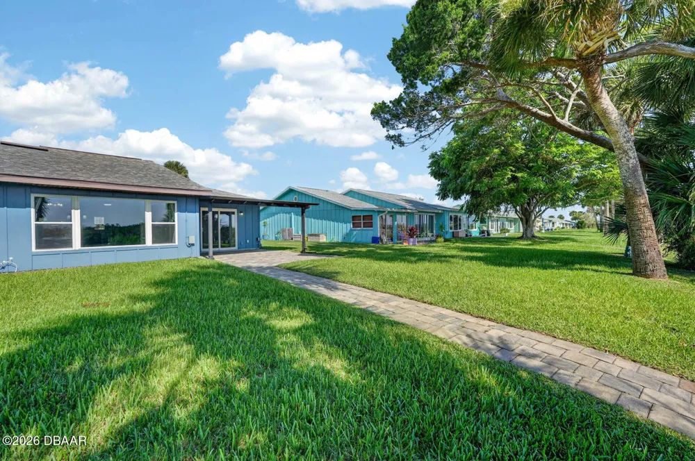 1136 Harbour Point Drive Port Orange, FL 32127