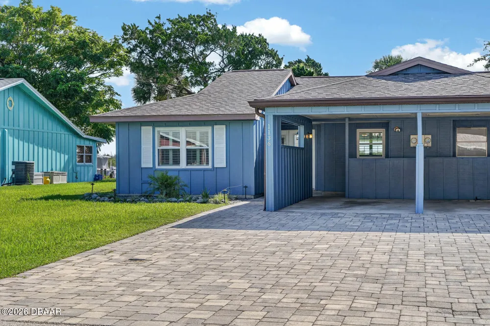 1136 Harbour Point Drive Port Orange, FL 32127