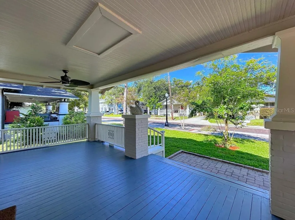 806 JOHNSON AVENUE Lakeland, FL 33801
