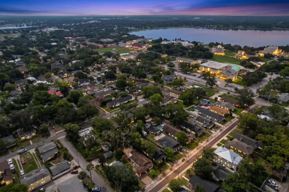 806 JOHNSON AVENUE Lakeland, FL 33801
