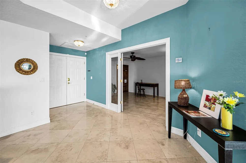 1860 FORT HARRISON AVENUE #103 Clearwater, FL 33755