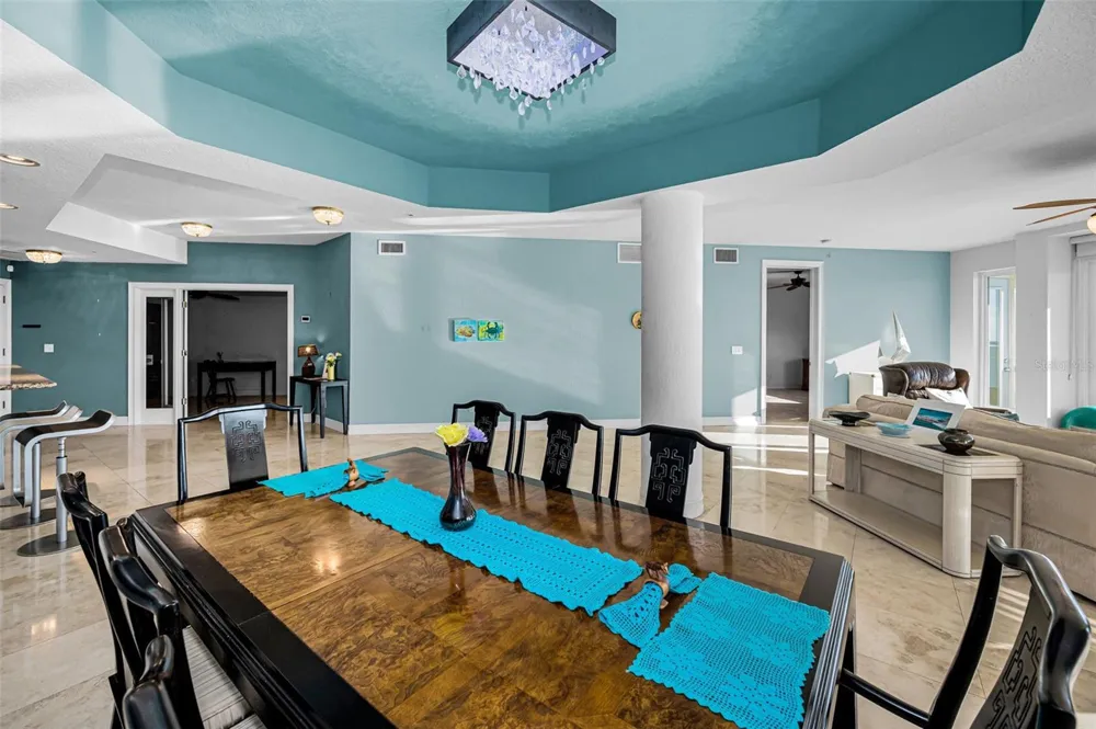 1860 FORT HARRISON AVENUE #103 Clearwater, FL 33755