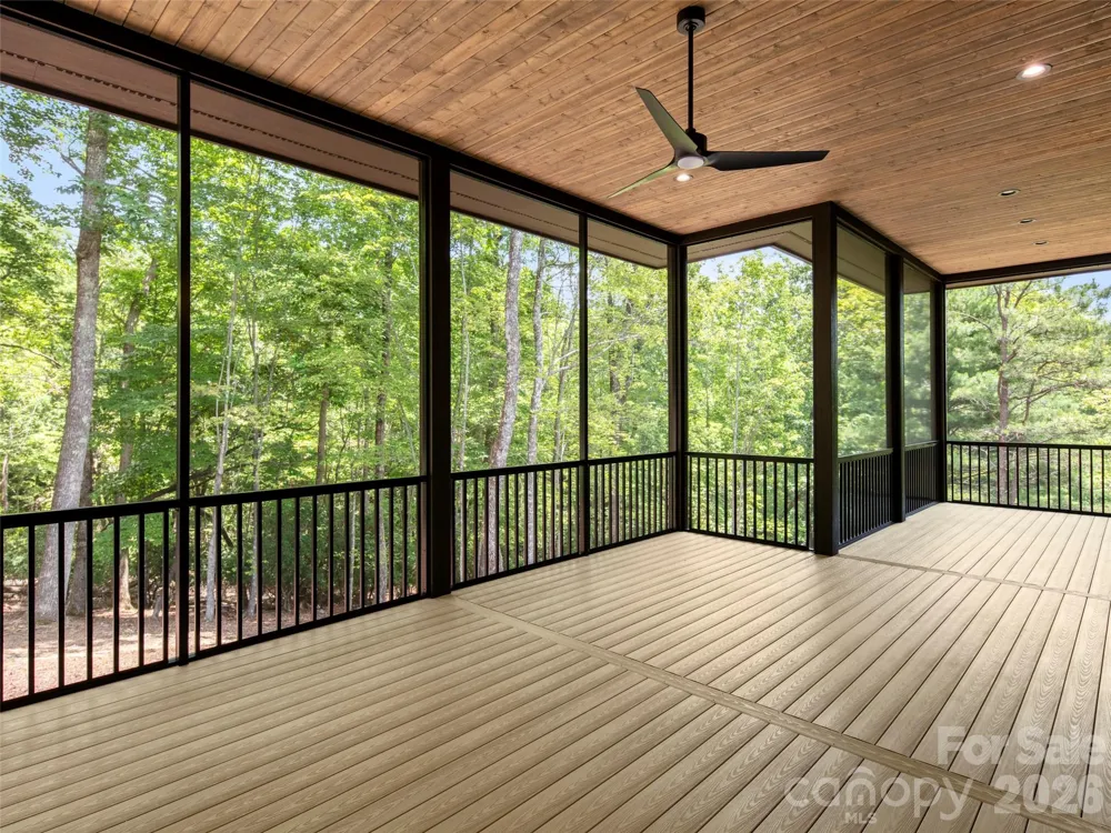 163 Stonefly Drive Horse Shoe, NC 28742