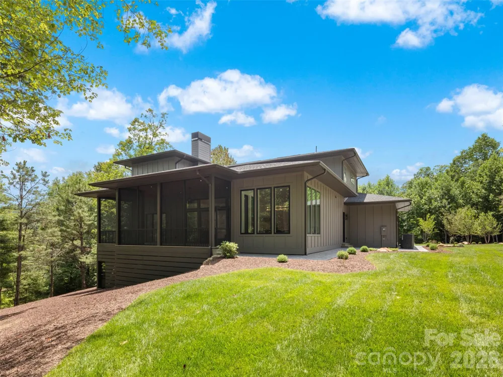 163 Stonefly Drive Horse Shoe, NC 28742