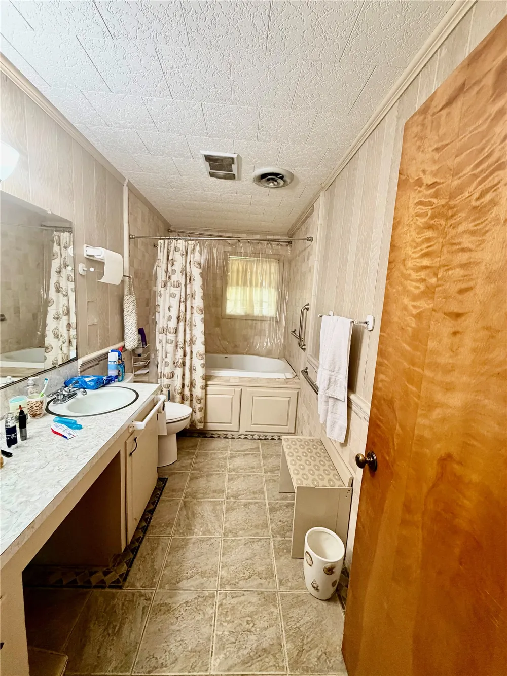 257 Bacle Road Coushatta, LA 71019