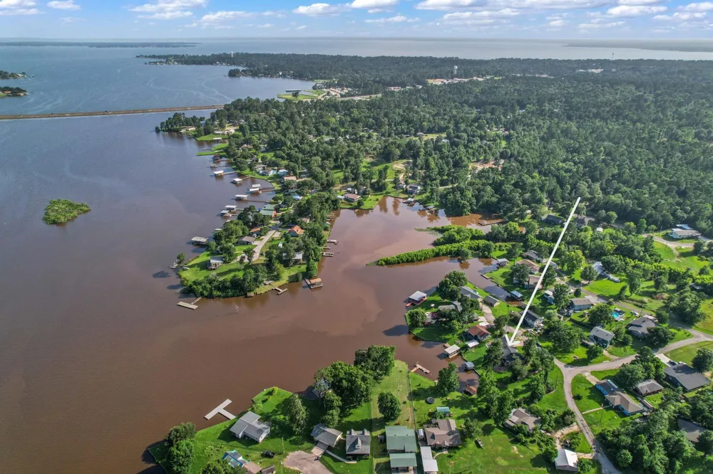 119 Elm Drive Onalaska, TX 77360