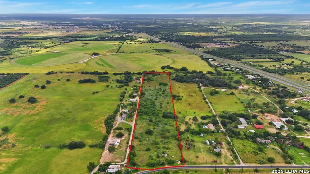 18291 LUCKEY RD Atascosa, TX 78002