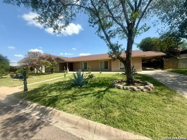 2458 AJ DR Eagle Pass, TX 78852