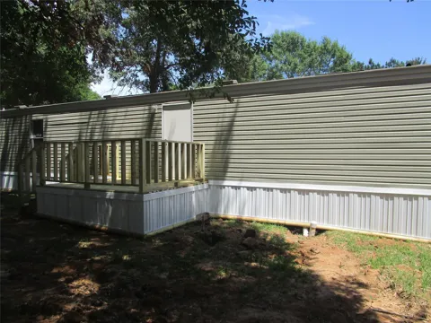 16893 Interstate 45 North