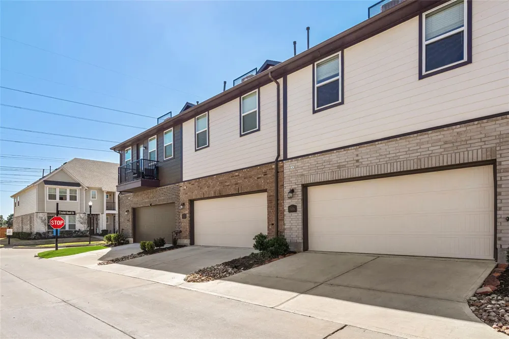 9406 Caddo Ridge Lane Cypress, TX 77433