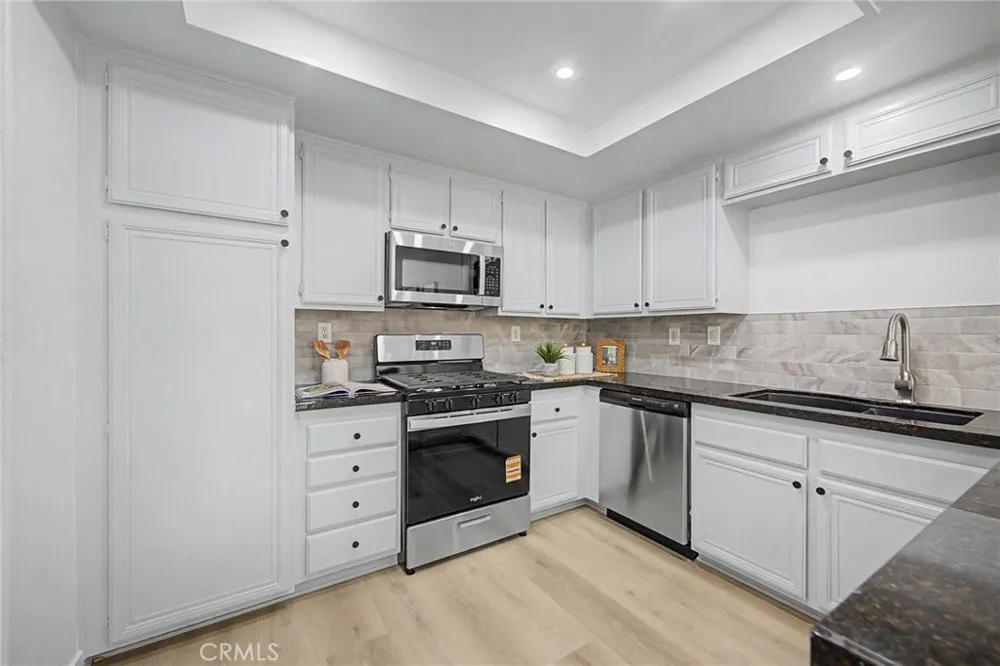 14682 Moon Crest Lane, #B Chino Hills, CA 91709