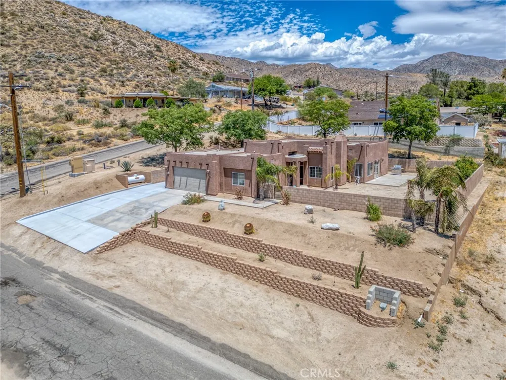 49110 Vista Morongo Valley, CA 92256