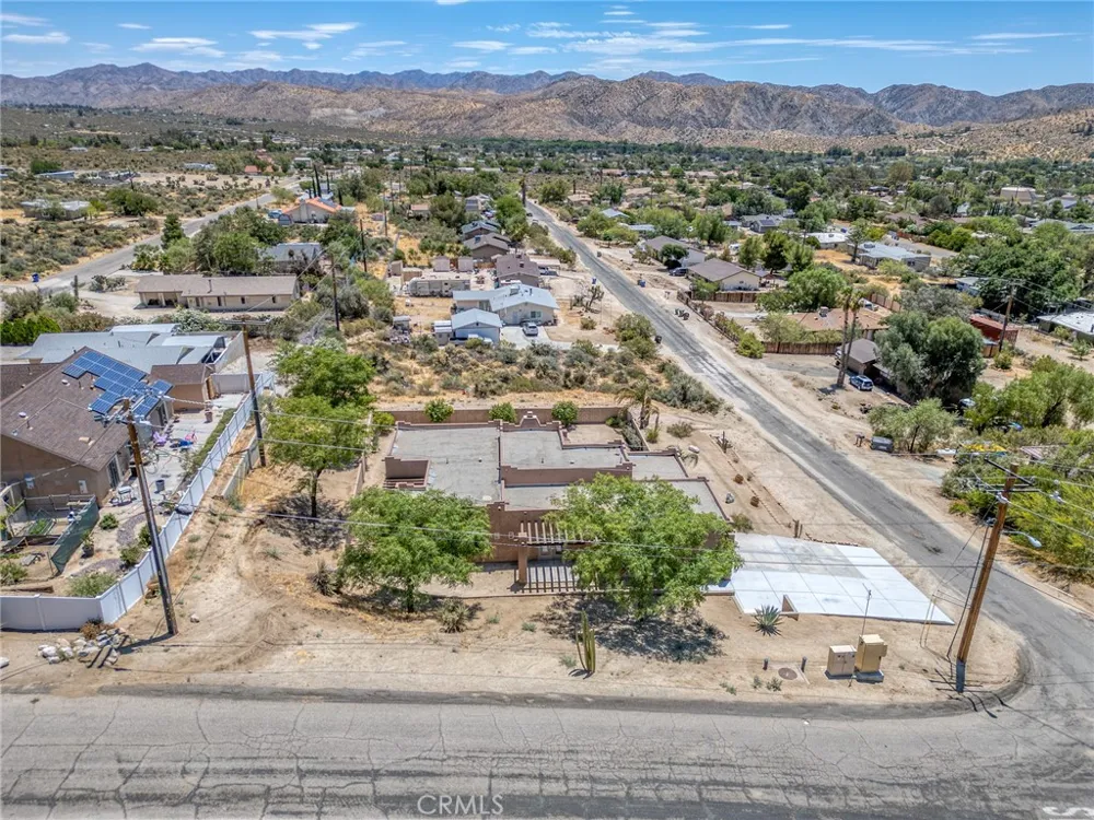 49110 Vista Morongo Valley, CA 92256