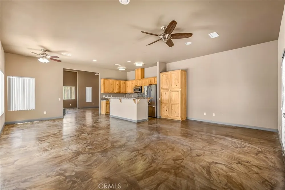 49110 Vista Morongo Valley, CA 92256