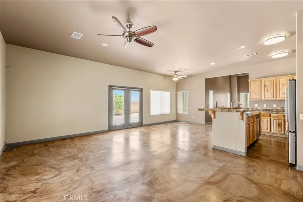 49110 Vista Morongo Valley, CA 92256
